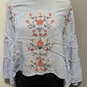 like new xhilaration embroidery top with strips and florala keyhole back